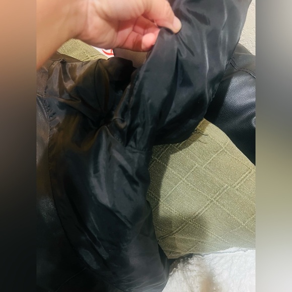 ZARA Womens sz Xs  Vegan leather Cropped Moto Jacket black New - Picture 13 of 15